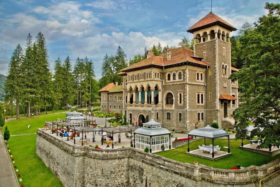 Pensiunea Clasic Buşteni Exterior foto